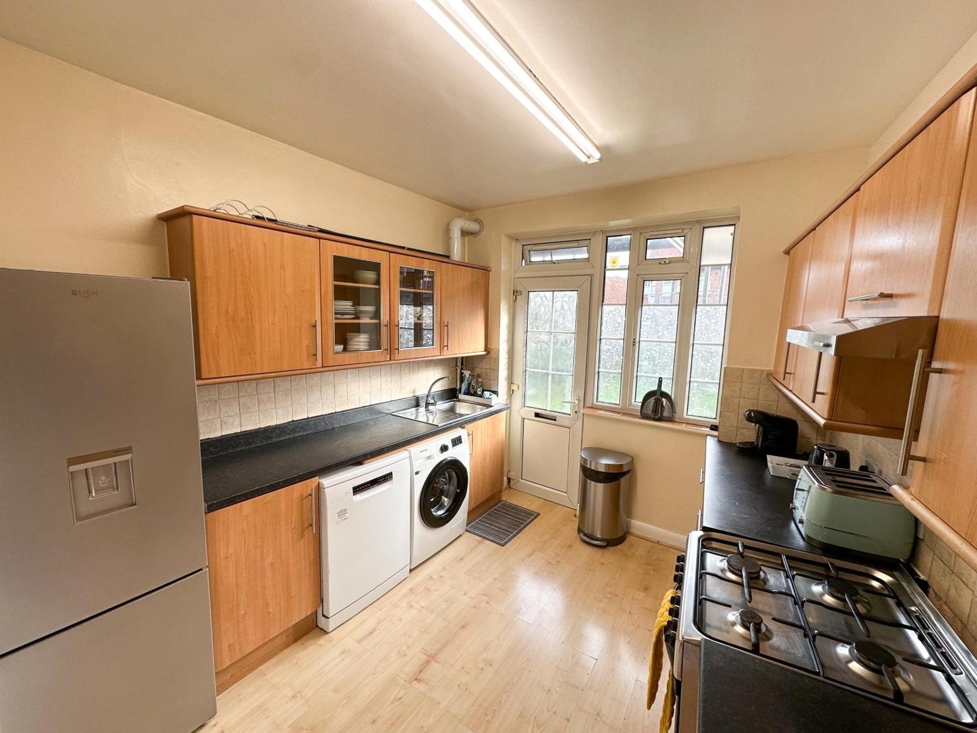 2 Bed Flat - Short Walk From Brent Cross Station Apartment Hendon Exterior photo
